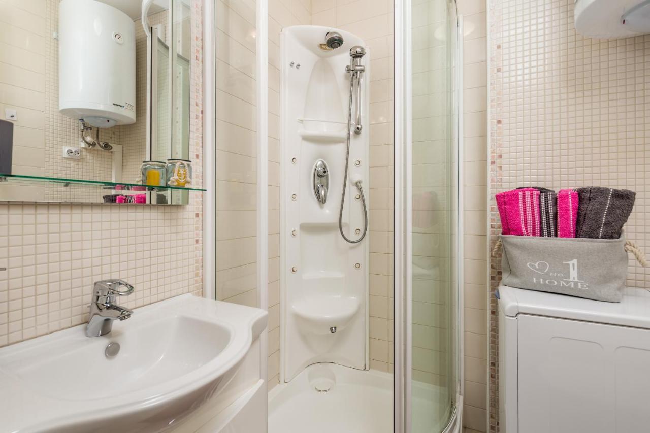 Apartment Maja Opatija With Free Private Parking And Lovely Sea View Terrace Luaran gambar