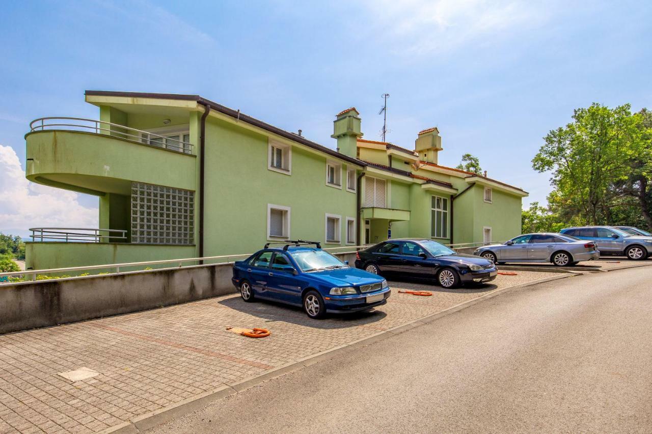 Apartment Maja Opatija With Free Private Parking And Lovely Sea View Terrace Luaran gambar