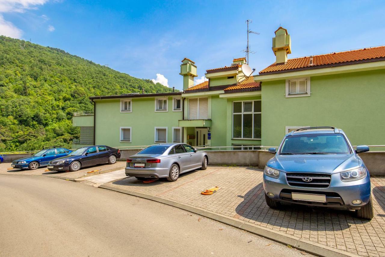 Apartment Maja Opatija With Free Private Parking And Lovely Sea View Terrace Luaran gambar